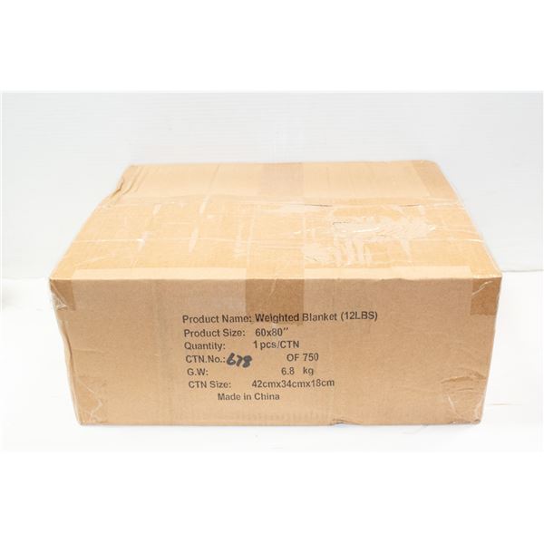 NEW QUEEN SIZED 12LBS WEIGHTED BLANKET