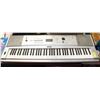 Image 1 : YAMAHA PORTABLE GRAND PIANO DGX-200