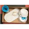 Image 1 : BUNDLE OF DOG PRODUCTS INCLUDING ELEVATED FEEDING