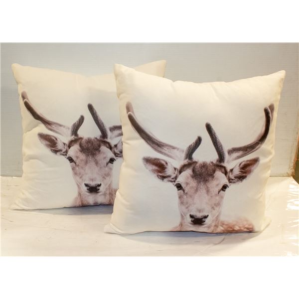 WELCOME WOOD BUCK SIGN & 2 YOUNG BUCK PILLOWS