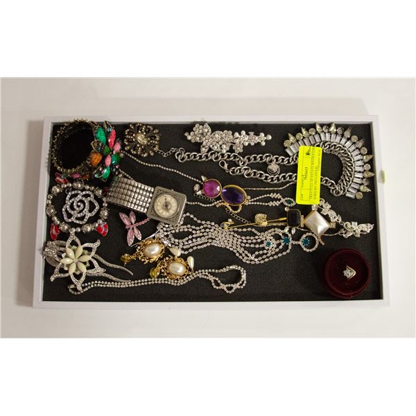 TRAY FULL OF ESTATE RHINESTONE JEWELRY