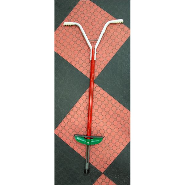 VINTAGE ADULT SIZE POG STICK-ESTATE