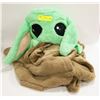 Image 1 : STAR WARS BABY YODA HOODED WRAP BLANKET