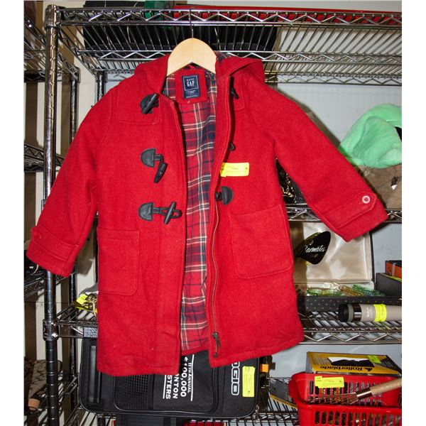 RED BABY GAP 5 YEARS MADE IN