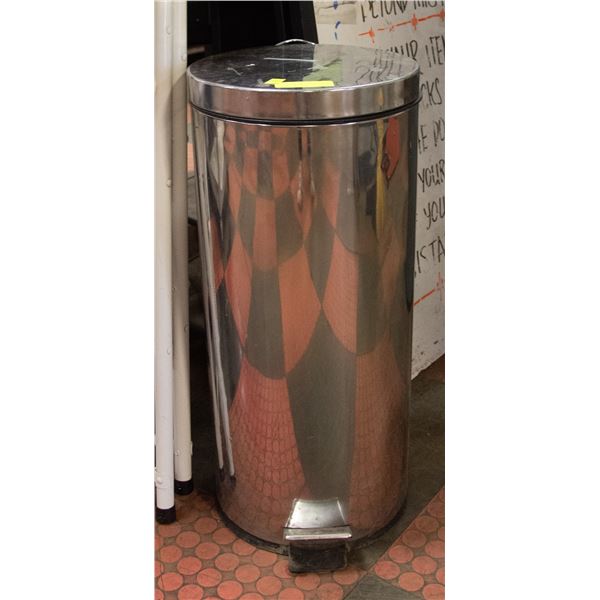 ESTATE 26" TALL METAL GARBAGE CAN