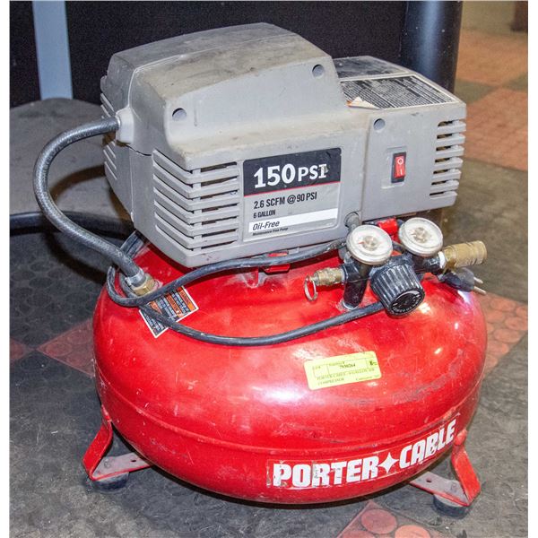 PORTER CABLE - 6 GALLON AIR COMPRESSOR