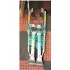 Image 1 : PAIR OF DURA-STILT 19"-DRYWALL STILTS -