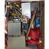 Image 1 : TRAY OF SHOP MISCELLANEOUS AND TOOLS