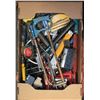 Image 1 : TRAY OF SHOP TOOLS & MISCELLANEOUS