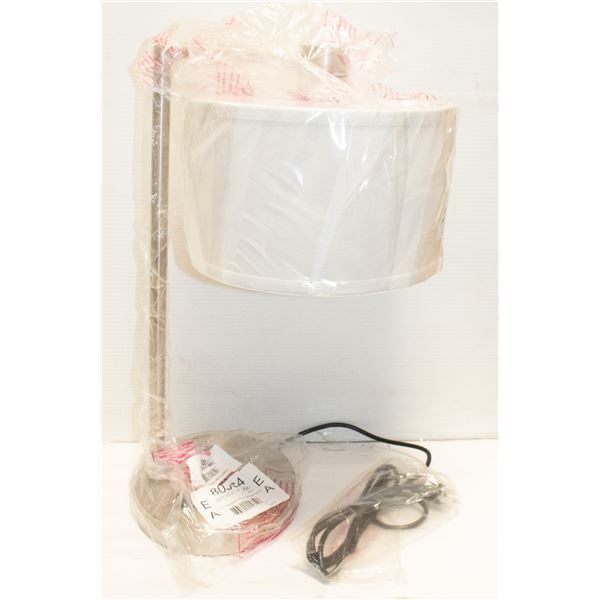 LED TABLE LAMP BRUSHED NICKEL COLLECTION - NEW