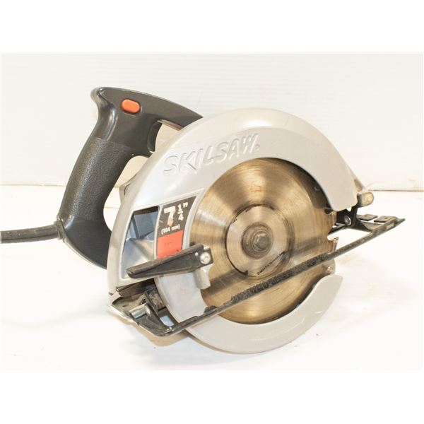 SKILSAW 7 1/4" CIRCULAR SAW