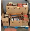 Image 1 : ESTATE PALLET OF BOOKS WITH 240+ BOOKS