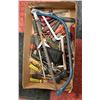 Image 1 : FLAT OF TOOLS/ACCESSORIES