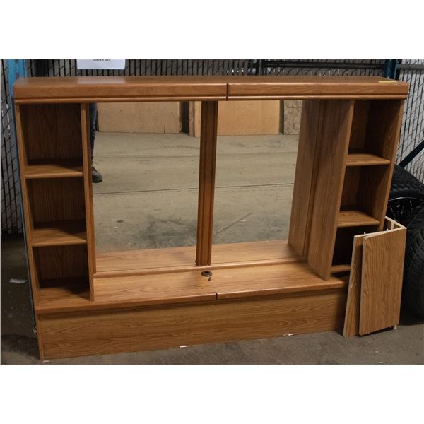 OAK FRONT QUEEN SIZE HEADBOARD