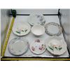 Image 1 : An Assortment of 7 China Plates/Bowls