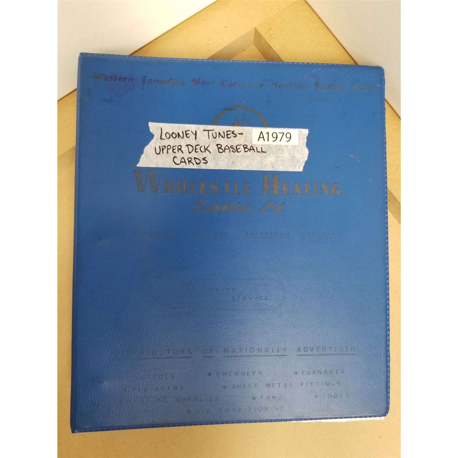 Looney Tunes Baseball Cards Binder A1979 