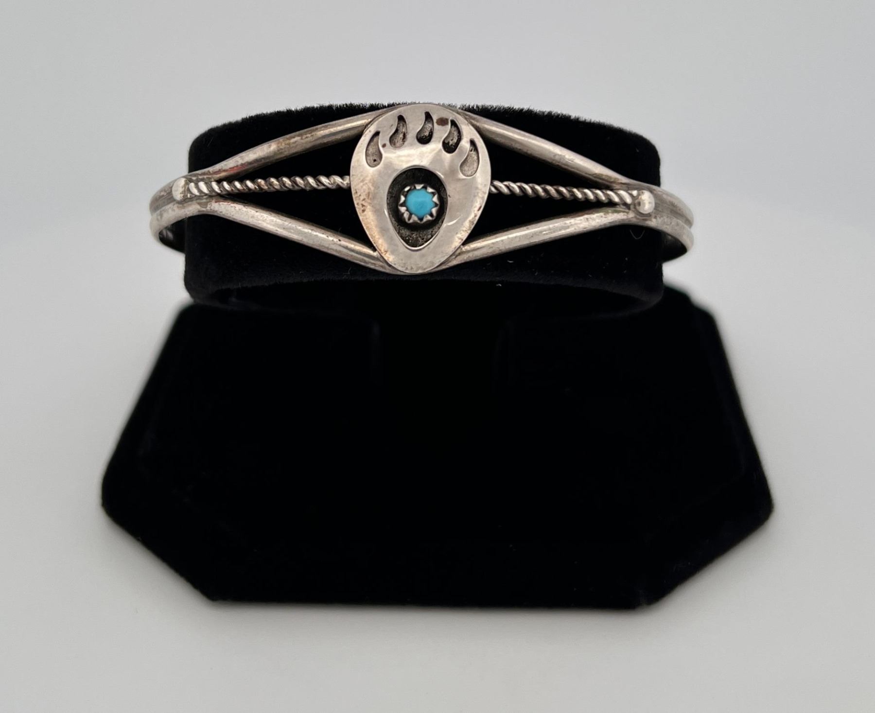 Navajo Sterling Silver Bear Paw Bracelet Turquoise