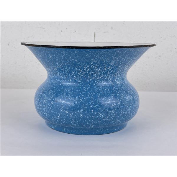 Antique Montana Saloon Graniteware Spittoon