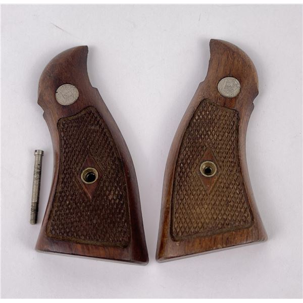 Smith and Wesson Diamond K Frame Pistol Grips