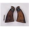 Image 2 : Smith and Wesson Diamond K Frame Pistol Grips