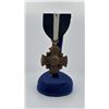 Image 1 : WW2 US Navy Cross Medal