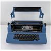 Image 5 : IBM Selectric II Blue Typewriter