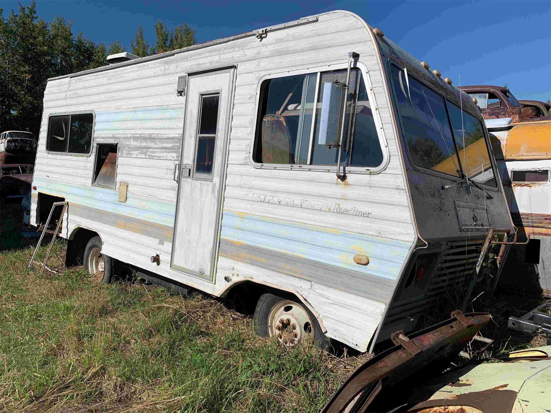 NO RESERVE ROADLINER RV MOPAR BIG BLOCK - EG Auctions