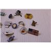 Image 3 : Bag of 17 USA Pins