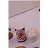 Image 3 : (4) Salt & Pepper Shakers + Ceramic Figures and a Wall Hanger