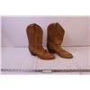 Pair of Gringoby Artina Cowboy Boots (Size 8D)
