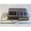 Image 1 : Aiwa Stereo Cassette Deck (Powers on)