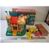 Image 1 : Fisher Price - Play family castle