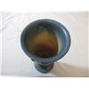 Image 3 : Roseville vase - 10" tall