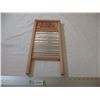 Image 1 : Dubl Handi washboard - 18" tall
