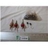 Image 1 : Lead fishing hooks with vintage fishing floats