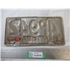 Image 4 : 1951 Manitoba license plate with metal tag