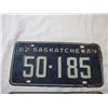 Image 2 : (2) 1962 Saskatchewan license plates