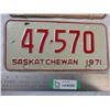Image 3 : (2) 197-73 Saskatchewan license plates