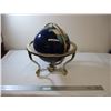 Image 1 : World globe on stand - tilt - 17x20