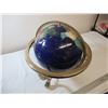 Image 2 : World globe on stand - tilt - 17x20