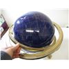 Image 3 : World globe on stand - tilt - 17x20