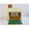 Image 2 : Toy Schoolhouse