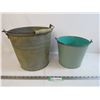 Image 1 : Vintage Metal Buckets