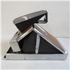 Image 3 : Polaroid SX - 70 Land Camera