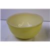 Image 3 : (2) Fire King Mixing Bowls