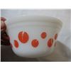 Image 3 : (2) Polka dot bowls