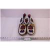 Image 1 : Beaded Moccasins Size 6-1/2 -7