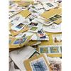 Image 2 : LOT OF VINTAGE USED CANADIAN POSTAGE STAMPS