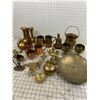 Image 1 : LOT OF VINTAGE BRASS AND COPPER MUGS CANDLE HOLDERS PENGUIN ETC