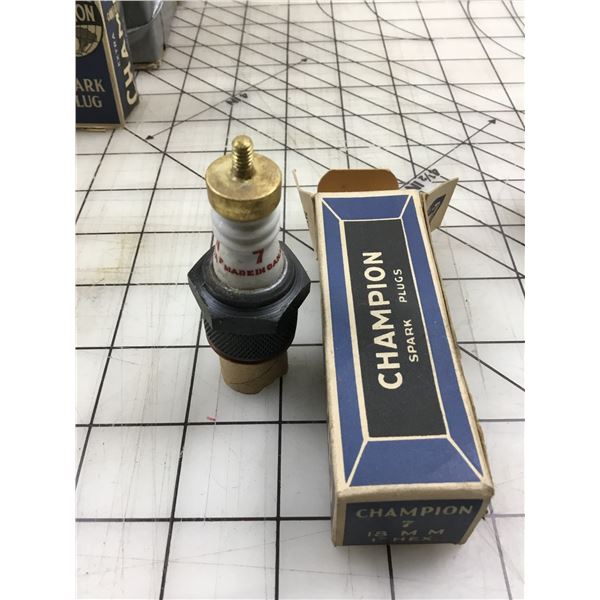 ハラペコあおむしchampion spark plugs vintage ハラペコあおむしchampion spark plugs vintage ハラペコあおむし